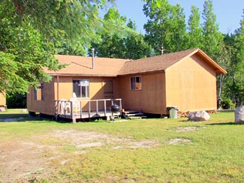 Two Bedroom Cabin Rentals On Cedar Lake In Northwest Ontario Canada